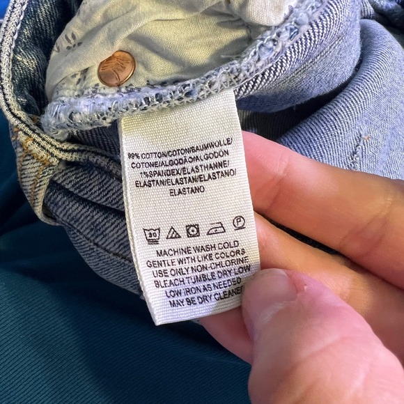 Free People Cutoff Denim Shorts Light Wash Button‎ Fly Raw Hem Womens Size 25 - Picture 5 of 7